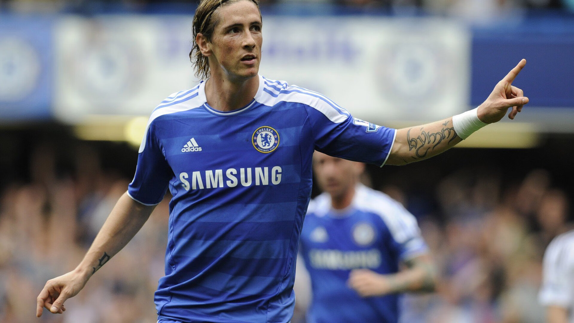 世界排名争夺战焦点战，韩国力克勒沃库森，亚洲足球再掀波澜