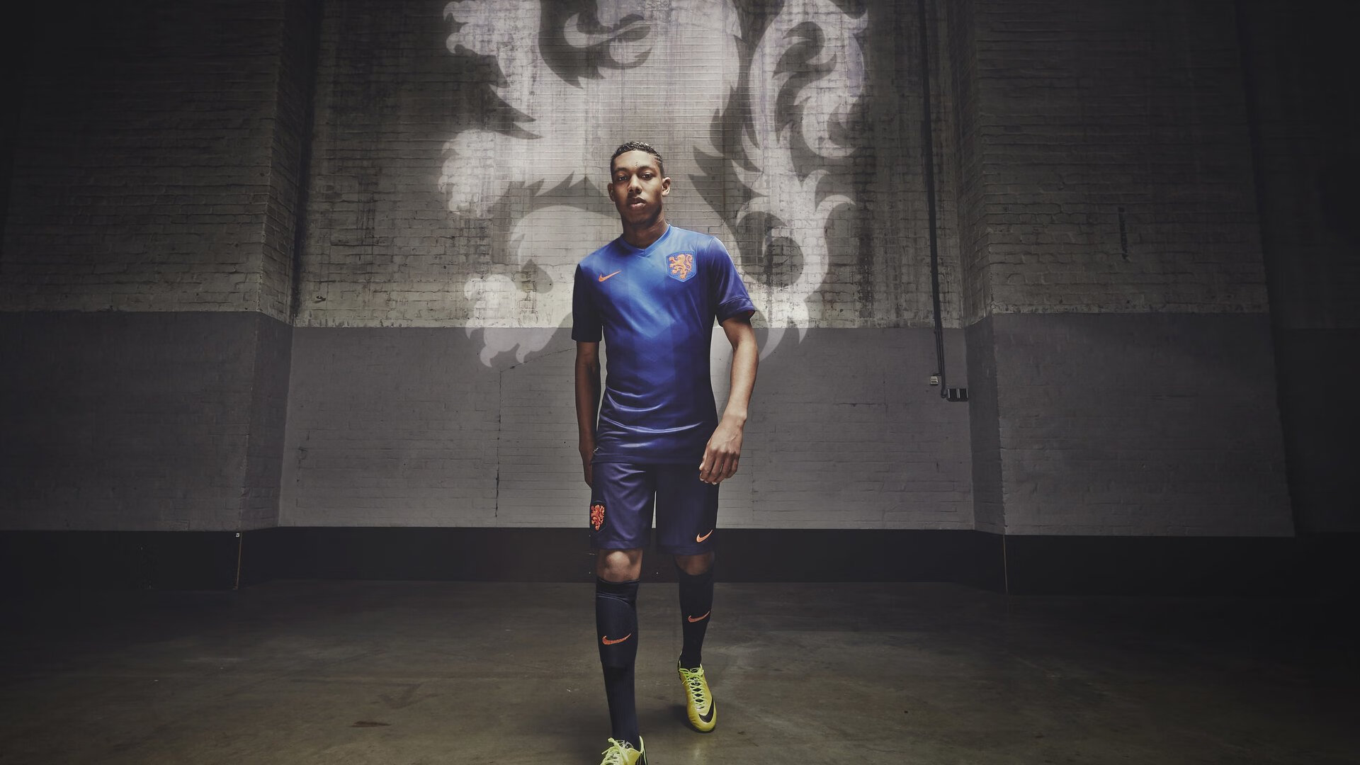 双重奏鸣曲，雷恩的战术棋局与蒂亚戈的德甲加冕时刻